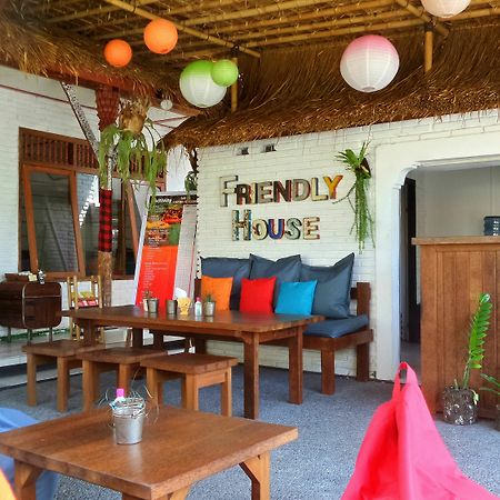 Friendly House Bali Hostel อูบุด ภายนอก รูปภาพ